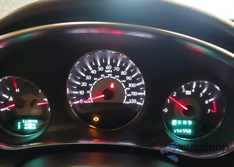 2011 Chrysler 200 Touring z USA, uszkodzony, nr VIN 1C3BC1FB1BN545925